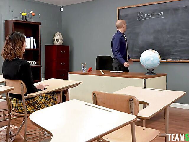 Exotic naughty schoolgirl Kimora Quin one on one with her favorite teacher