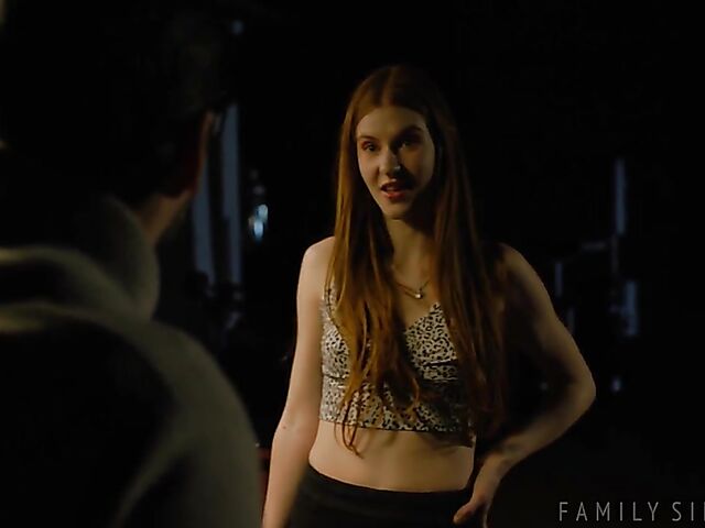 Pool table fuck in the dark with slim redhead Jane Rogers