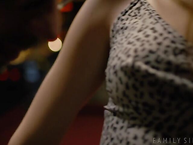 Pool table fuck in the dark with slim redhead Jane Rogers