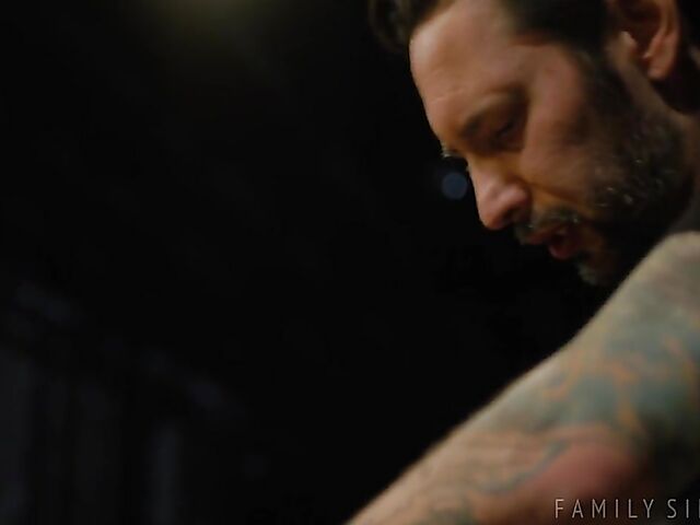 Pool table fuck in the dark with slim redhead Jane Rogers