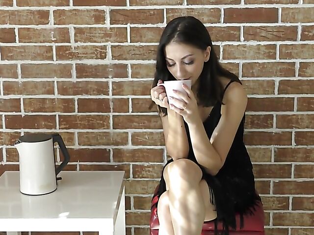 Morning coffee and humping masturbation with Danaa