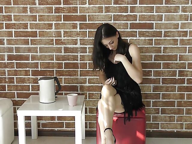 Morning coffee and humping masturbation with Danaa