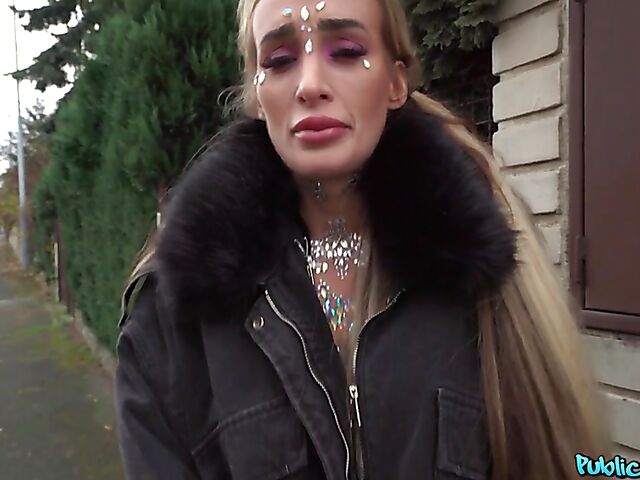 Sex for cash POV style with round tits princess Daisy Lee