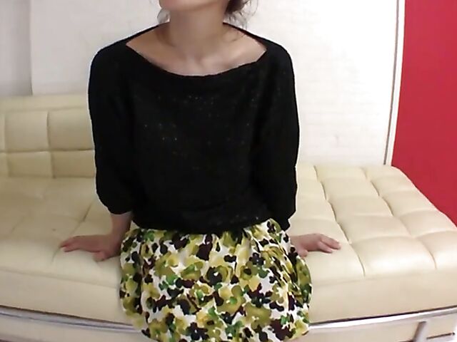 Uncensored Japanese MILF porn with hot Nippon moms that love both cock and vibrator