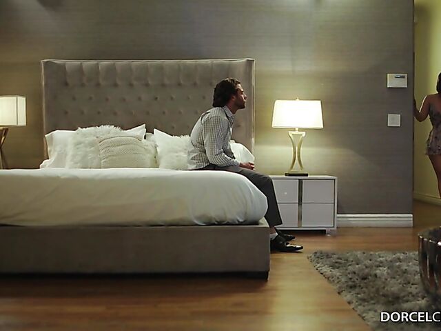 Hot night with busty latina Antonella LaSirena69