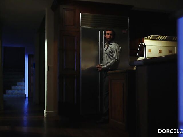 Hot night with busty latina Antonella LaSirena69