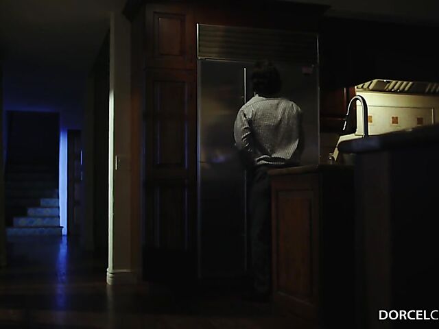 Hot night with busty latina Antonella LaSirena69