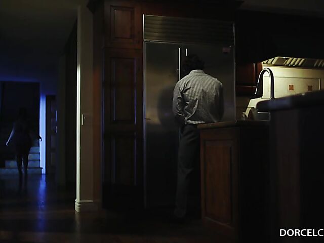 Hot night with busty latina Antonella LaSirena69