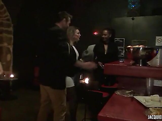 French foursome in Lyon with adventurous milfs Clelie and Emma