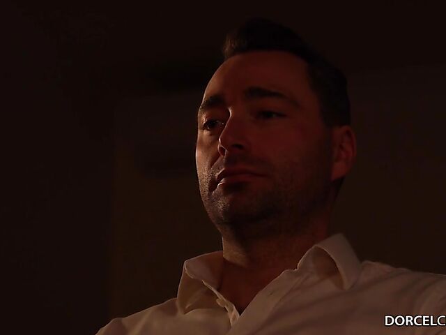 Tiffany Leiddi turns into a submissive slut after working hours