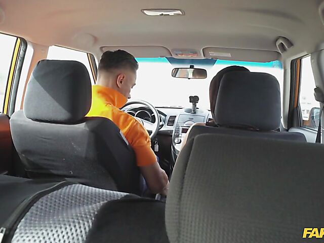 Car fuck during driving lesson with slutty Victoria Daniels