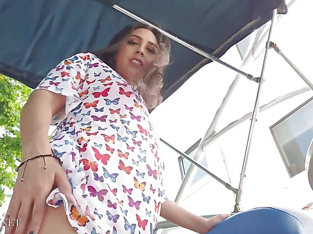 Ass shaking and pussy flaunting on a yacht with bikini babe Lily Hall