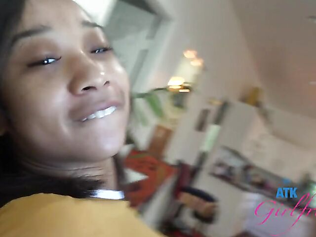 Sweet ebony POV ATK experience featuring Alicia Reign