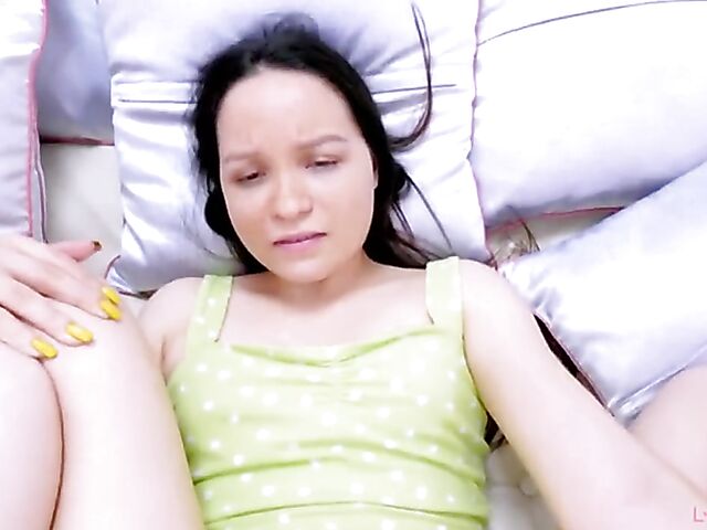 Cute teen casting POV with wannabe model Rosie Riches