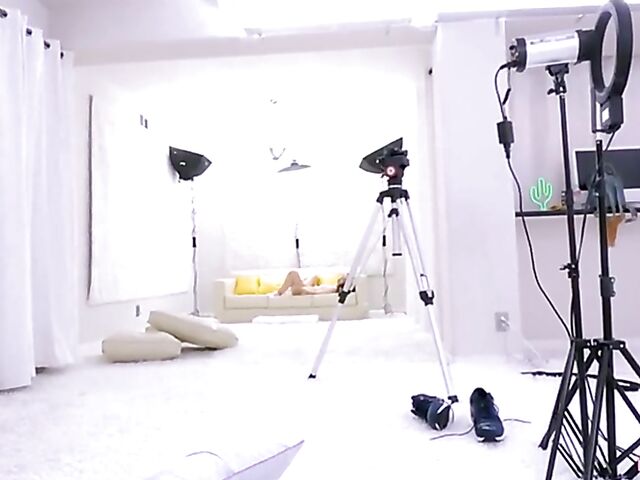 POV teen model Liz Jordan gets penetrated