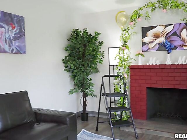 Bubble butt ebony MILF Yum The Boss secretly fucks a latin boy