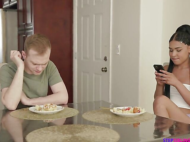 Exotic slut sister Ryder Rey wants her stepbrother Alex Jett to cum again