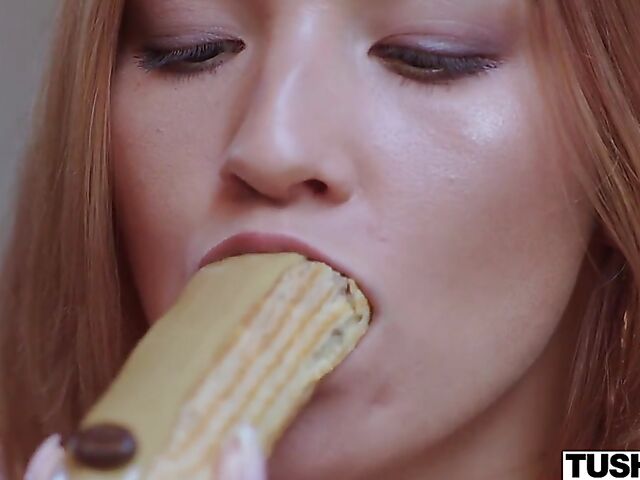 Romantic anal in Paris with Agatha Vega and Manuel Ferrara