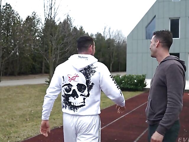 Anal with two men and double penetration in the ring with Jayla De Angelis