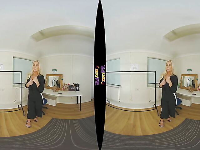 3D VR Big tits blonde striptease with Louise P
