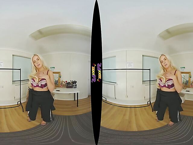 3D VR Big tits blonde striptease with Louise P