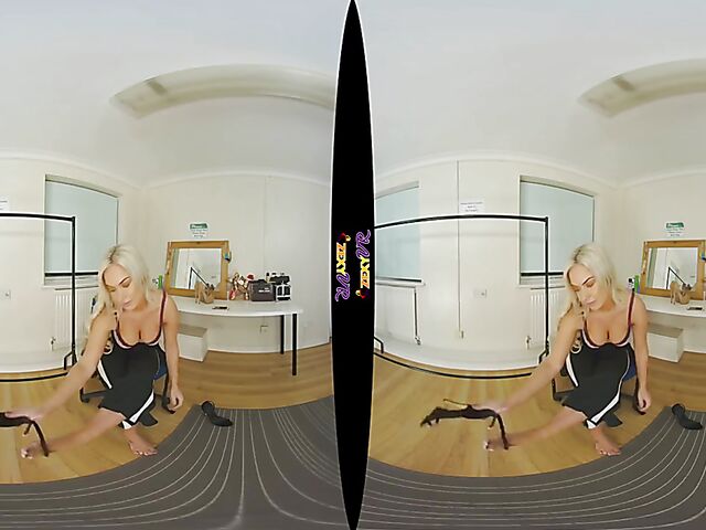 3D VR Big tits blonde striptease with Louise P