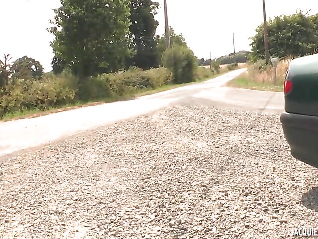 Outdoor anal in black stockings with slut Marine