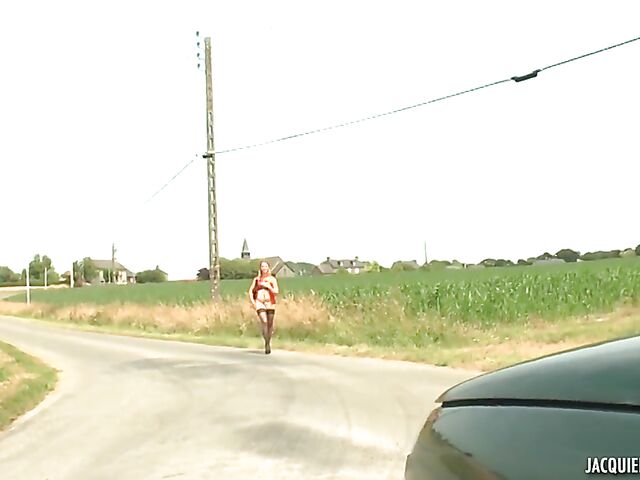 Outdoor anal in black stockings with slut Marine