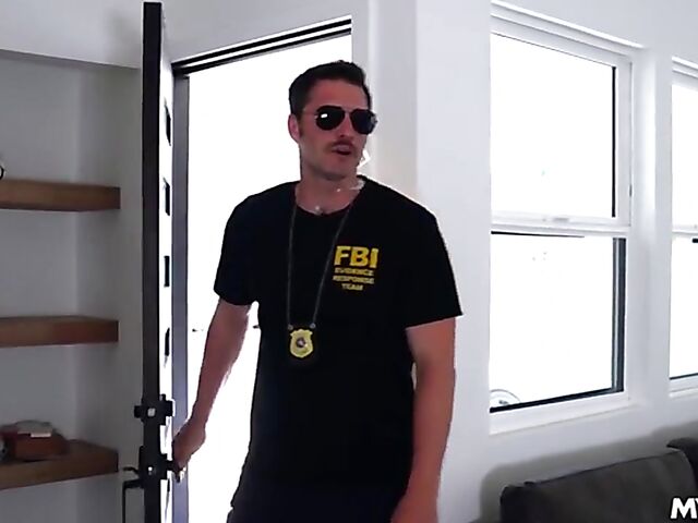 Blonde big tits MILF Savannah Bond takes advantage of a policeman