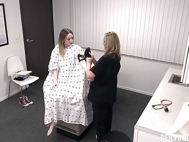 Old doctor threesome with Ailee Anne and Lilly James