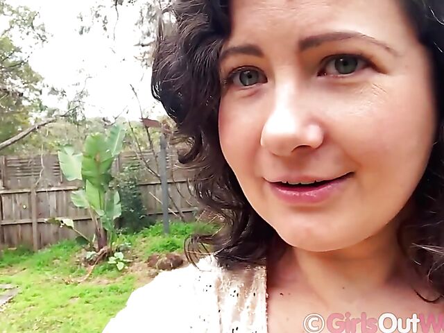 Masturbation outdoor with Nio fingering and toying herself in the garden