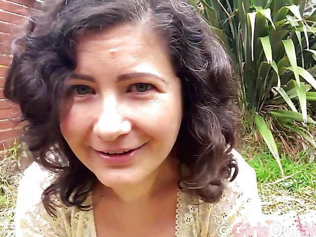 Masturbation outdoor with Nio fingering and toying herself in the garden