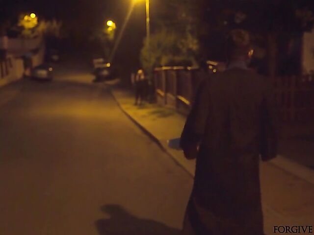 Squirt fuck in a van on Halloween night with a naive slut