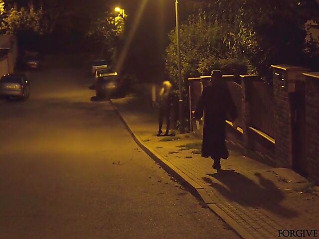 Squirt fuck in a van on Halloween night with a naive slut