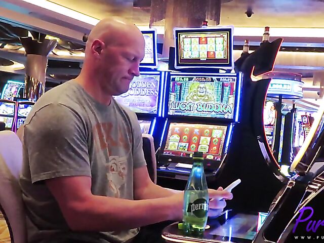 Dahlia Von Knight - PInk haired BBW fuck in Las Vegas