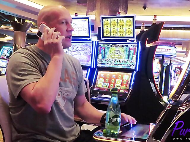 Dahlia Von Knight - PInk haired BBW fuck in Las Vegas