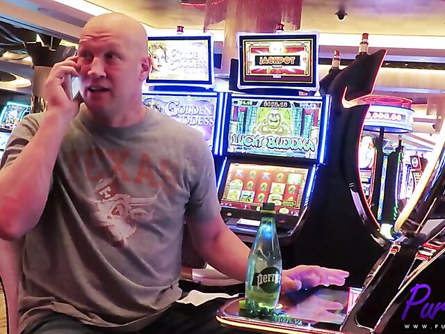 Dahlia Von Knight - PInk haired BBW fuck in Las Vegas