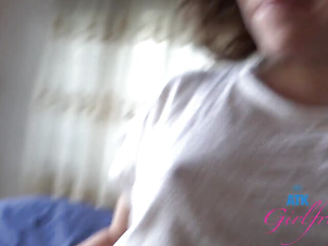 Leana Lovings - Sex hungry girlfriend with glasses POV