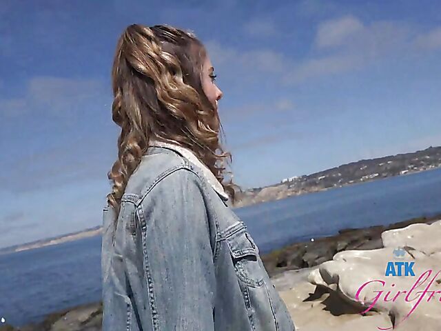 Virtual POV fuck date with Meloni Moon in La Jolla