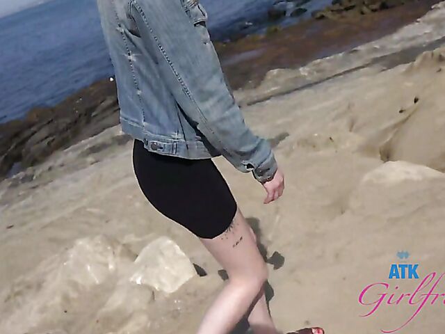 Virtual POV fuck date with Meloni Moon in La Jolla