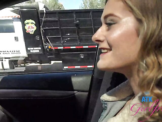 Virtual POV fuck date with Meloni Moon in La Jolla