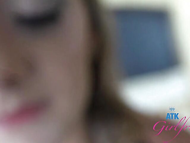 Virtual POV fuck date with Meloni Moon in La Jolla