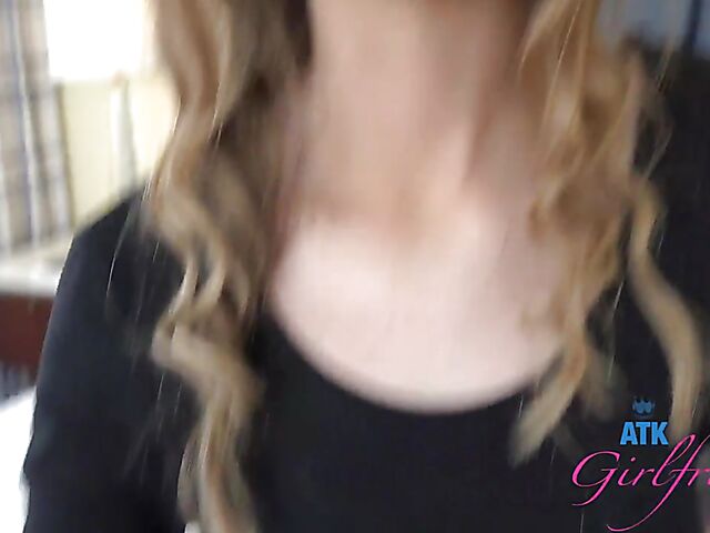 Virtual POV fuck date with Meloni Moon in La Jolla