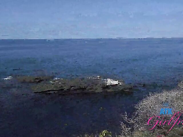 Virtual POV fuck date with Meloni Moon in La Jolla