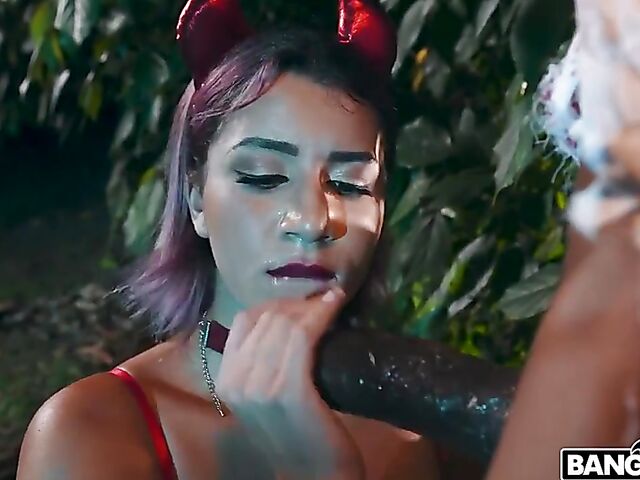 Halloween night big black cock creampie for natural busty Roxie Sinner