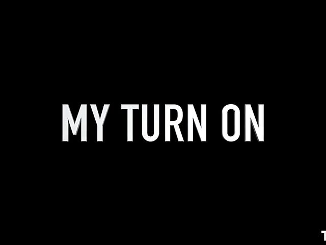 Lingerie solo with slender Isabella De Laa in mesh bodystocking toying her snatch on the floor