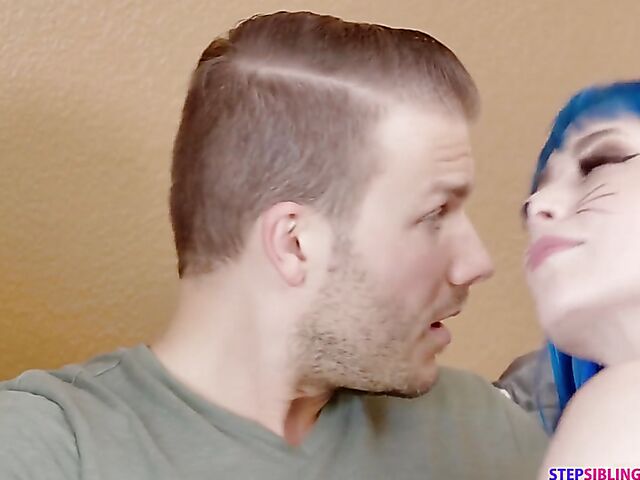 Lingerie fuck with blue-haired playful kitty Jewelz Blu