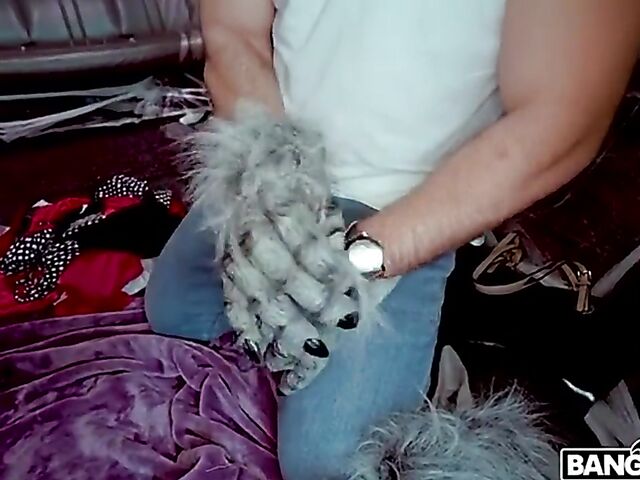 Little Red Riding Hood van fuck special on Halloween with Britt Blair