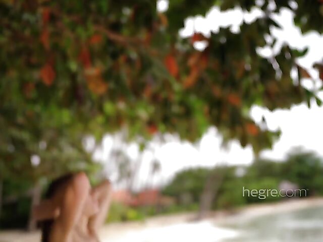 Beach nude photoshoot with beautiful Mira