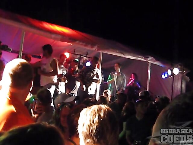 Amateur tits in public during wet t-shirt contest in Iowa